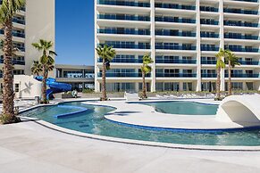 Amazing 2 Bedroom Beach Front Condominium at Encantame E1102