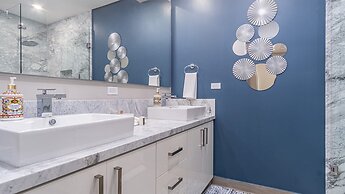Amaizing Condo by the Beach Encantame W1704