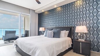 Amaizing Condo by the Beach Encantame W1704