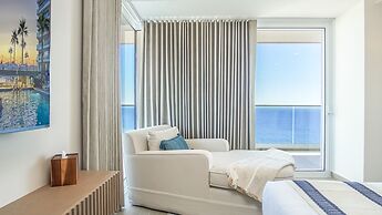 Panoramic And Immersive Water View 2 Bedroom E2002