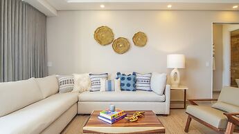 Panoramic And Immersive Water View 2 Bedroom E2002