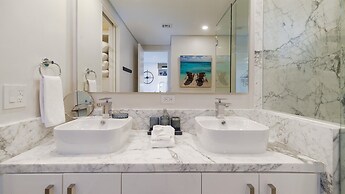 Modern Luxury, Beachfront, Ocean Views C1803 Encantame
