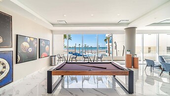 Sensational 2 Bedroom Condominium