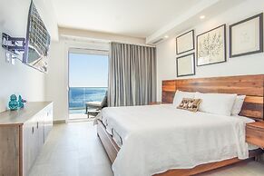 Sensational 2 Bedroom Condominium