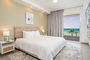 Cozy Beach Front Getaway Encantame Towers E304