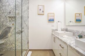 Cozy Beach Front Getaway Encantame Towers E304