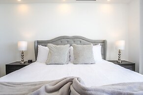 Panoramic Beach Front Condo Verano 1703