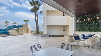 Waterfront Getaway 2 Bedroom Condo W1102