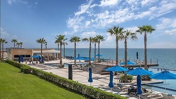 Waterfront Getaway 2 Bedroom Condo W1102