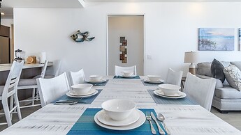 Beach Getaway 2 Bedroom Condo W802