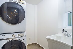 Spectacular 2 Bedroom Condominium Encantame E102