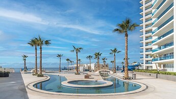 Spectacular 2 Bedroom Condominium Encantame E102
