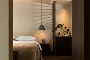 Ancient Charm Luxe Retreat Lijiang