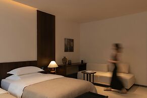 Ancient Charm Luxe Retreat Lijiang