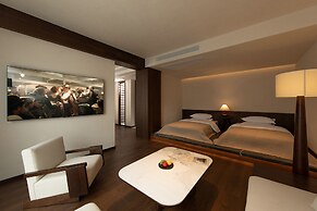 Ancient Charm Luxe Retreat Lijiang