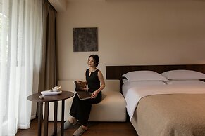 Ancient Charm Luxe Retreat Lijiang