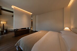 Ancient Charm Luxe Retreat Lijiang