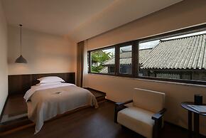 Ancient Charm Luxe Retreat Lijiang