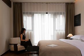 Ancient Charm Luxe Retreat Lijiang
