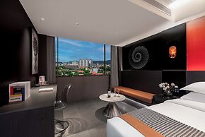 Enji International Hotel