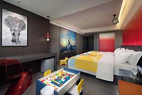 Enji International Hotel