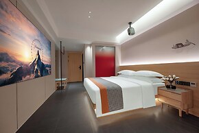 Enji International Hotel