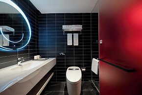Enji International Hotel