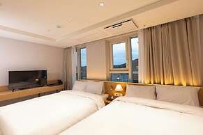 SL Hotel Myeongdong