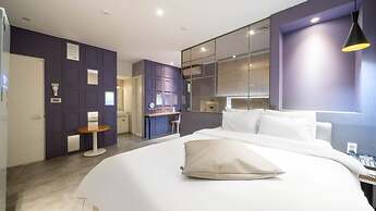 NU Hotel