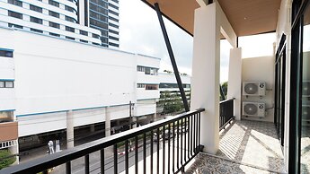 Laoteng Boutique Hotel