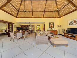 Spacious 4BR - Villa Santai - Central Seminyak