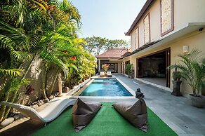 Island Getaway Villa