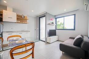Cozy & Modern -1BR T2 416
