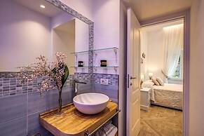 Sorrento Square Suites