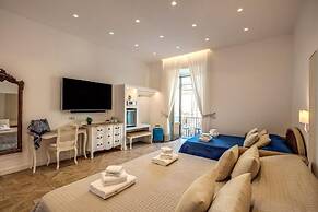 Sorrento Square Suites