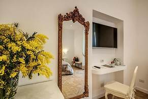 Sorrento Square Suites