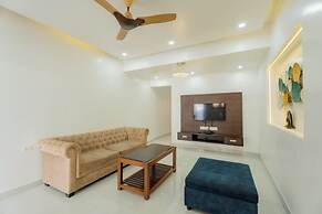 New White Minar