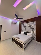 Ananya Hotel & Restaurant Naimisharanya
