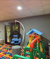 SWAT SERVICED APARTMENTS 5