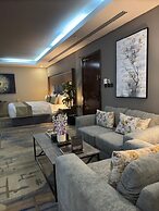 SWAT SERVICED APARTMENTS 5