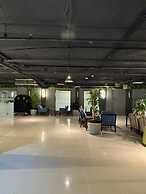 SWAT SERVICED APARTMENTS 5