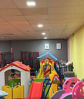 SWAT SERVICED APARTMENTS 5