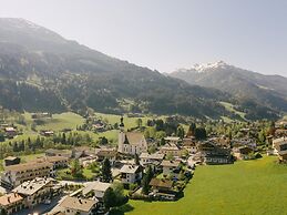 Nice Apartment in Jochberg With Ski-in, out