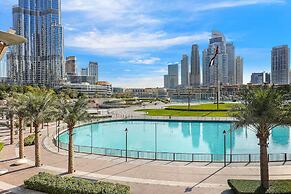 Vogue | Grande near Burj Khalifa | Dubai Mall