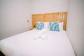 Swing & Pillows - Kota Warisan