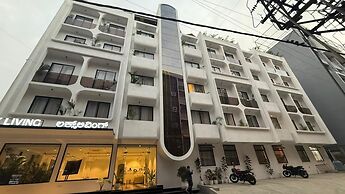 Lux Living Hotel