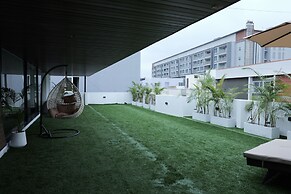 Lux Living Hotel
