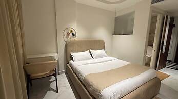 Lux Living Hotel