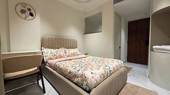 Lux Living Hotel