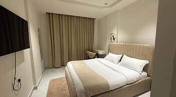 Lux Living Hotel
